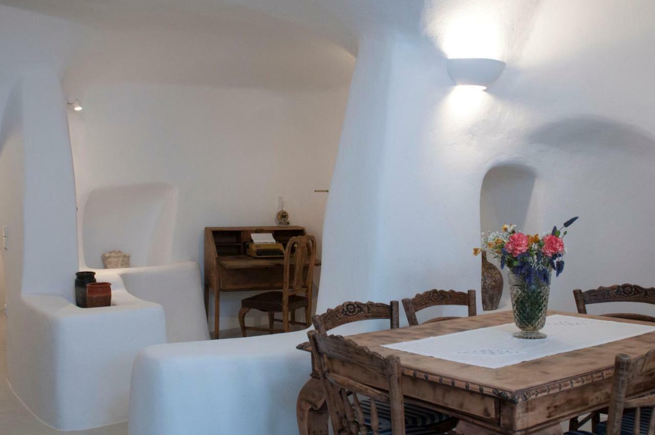 Olyra Traditional Cave Houses Pyrgos Kallistis Exterior photo