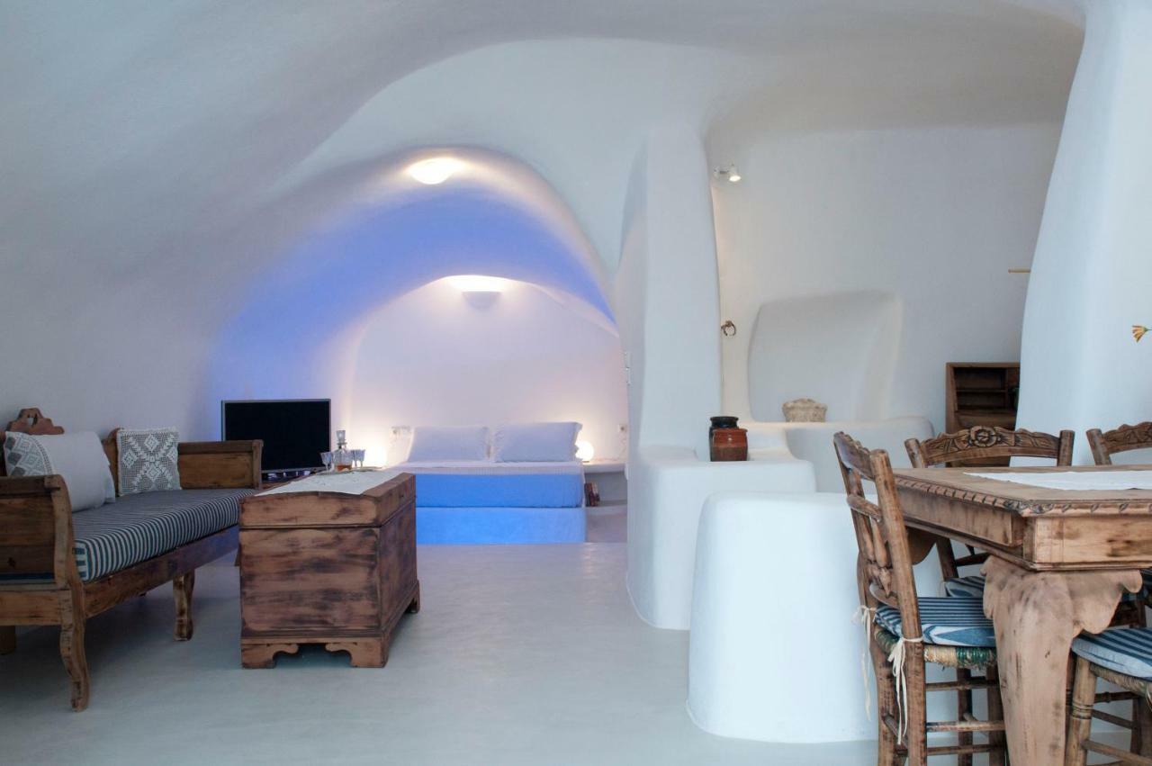 Olyra Traditional Cave Houses Pyrgos Kallistis Exterior photo